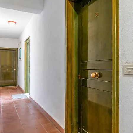 Romantic Retreat In Apartment Taormina